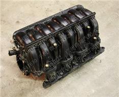 宝马745LI进气歧管