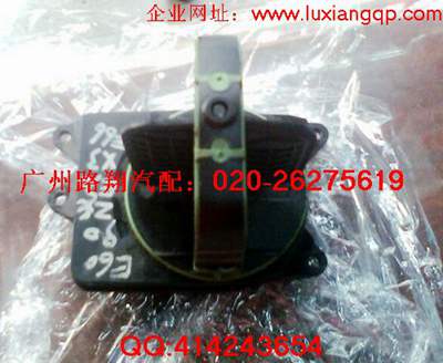 宝马130I进气压力阀