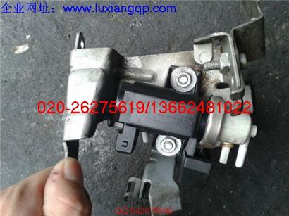 宝马X6涡轮增压转换电磁阀