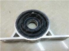 宝马X3传动轴吊胶