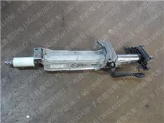 宝马320LI方向机管柱