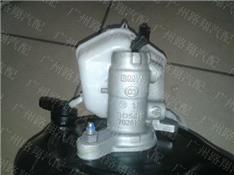 宝马428I刹车总泵