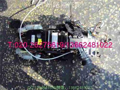 宝马535LI方向机管柱