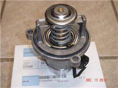 宝马740LI节温器