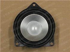 宝马316I高中低音喇叭