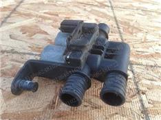 宝马X5暖风水阀