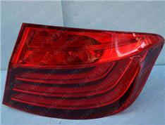 宝马535LI尾灯