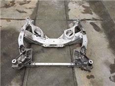 宝马528LI元宝梁