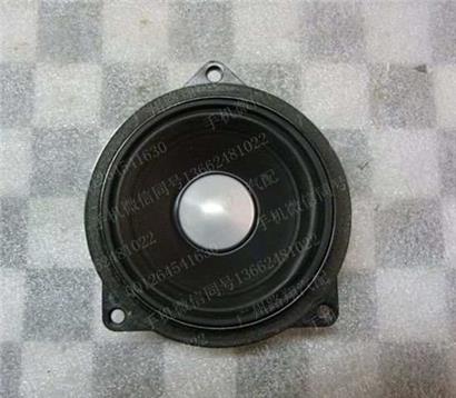 宝马528I高中低音喇叭