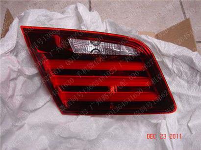 宝马530LI尾灯
