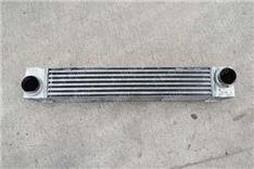 宝马730LI涡轮散热器