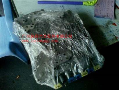 奥迪A8变速箱油路板