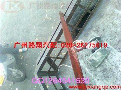 凯迪拉克SLS高位刹车灯