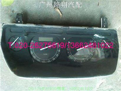 路虎自由人仪表