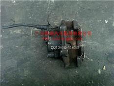 大众帕萨特B5刹车分泵