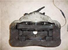 宝马740LI刹车分泵