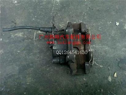 大众帕萨特B5刹车分泵