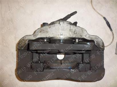 宝马740LI刹车分泵