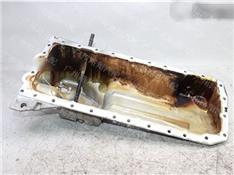 宝马523LI发动机油底壳