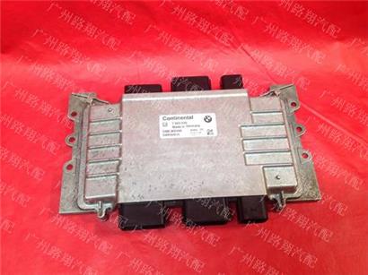 宝马X4发动机电脑板-ECU