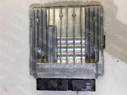 宝马630I发动机电脑板-DME/ECU