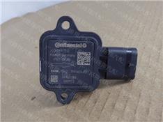 宝马M135I空气流量计