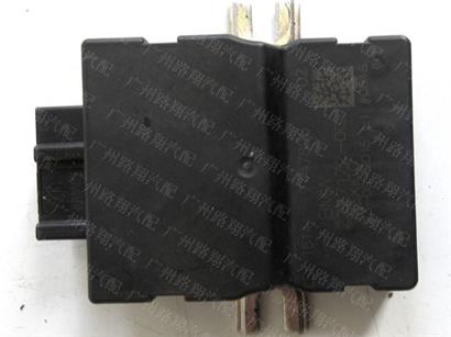 宝马116I汽油泵电脑 1614 7374 942