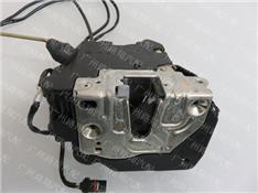 奔驰CLK200车门锁块-209