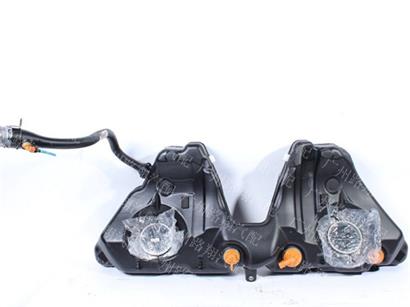 宝马525LI油箱-F18-E60