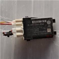 奔驰C180头枕加热模块