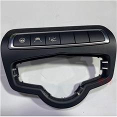 奔驰C63组合开关