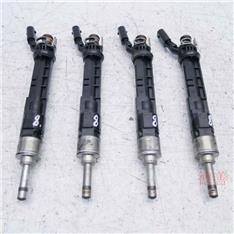 奔驰GLA180喷油嘴