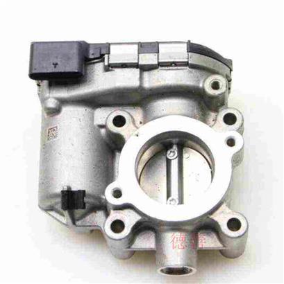 奔驰GLA200电子油门促动器