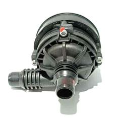 奔驰E300电子水泵