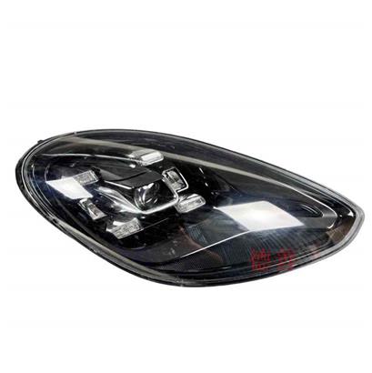 保时捷Panamera大灯