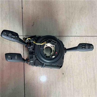 宝马E71组合开关